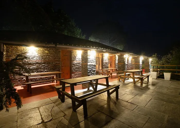 Alaya Stays Cottage With Tree House - Suro Woodbine Chalet