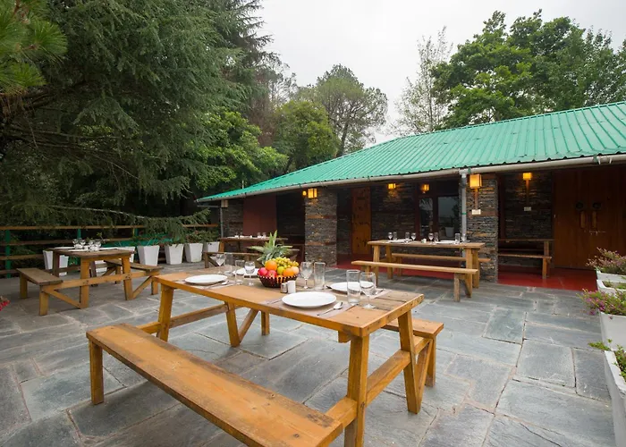 Alaya Stays Cottage With Tree House - Suro Woodbine Chalet